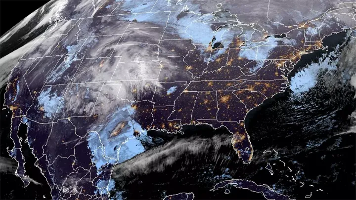 That's our storm exiting the Rockies from the GOES-16 satellite.