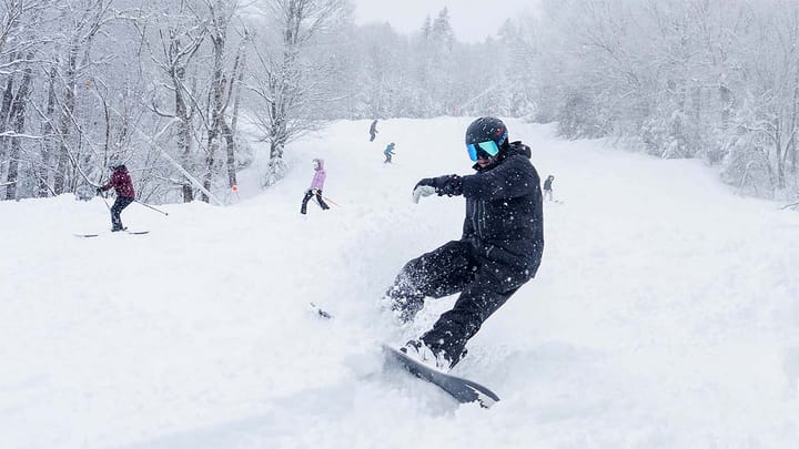 Gore reported 18" on the summit and opened 100% of terrain.  Weeyeah!  📷 Gore Mountain