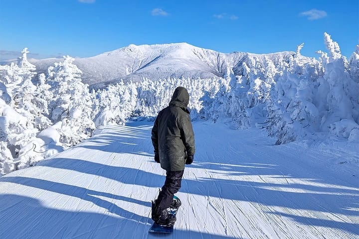 The upper elevation snow at Cannon has stacked up slowly and the natural terrain is starting to open.  📷 Cannon Mountain