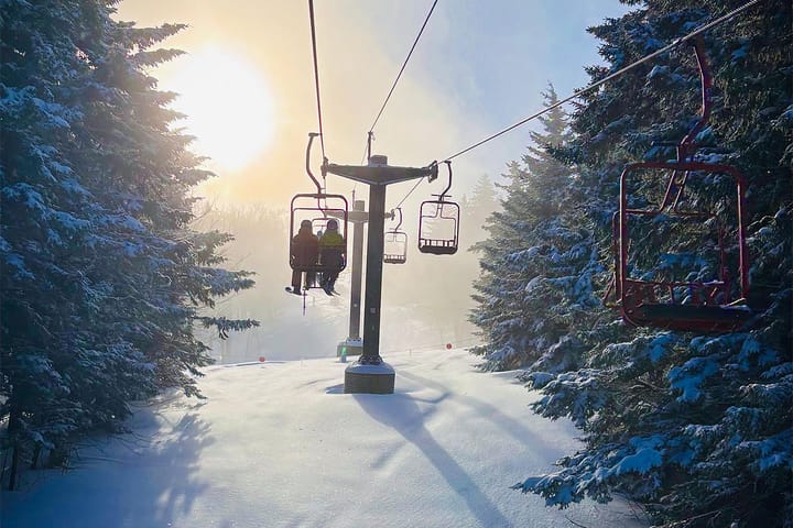 Magic Mountain was postcard-worthy on the first chair ride up the mountain after a sweet dump.  📷 Mike Rest