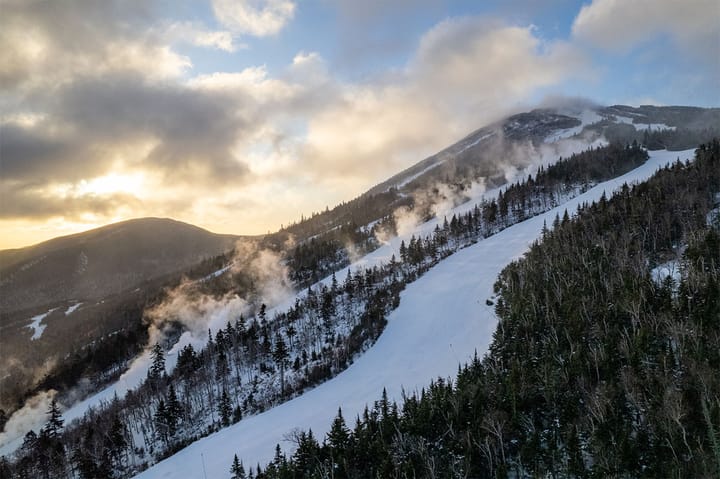 Sugarloaf turned the guns back on to build those bases and hopefully make it to May! 📷 Sugarloaf